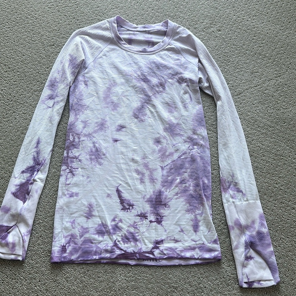 Lululemon long sleeve swiftly tech